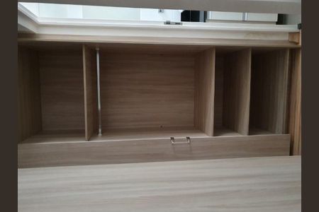 4_photo/94ce5f8f15.1f8d7ee07de87bd9-ATLAS-dbd1eea8-331e-40b0-a01c-ad6e7e2e377b.jpg de kitnet/studio à venda com 1 quarto, 36m² em Vila Augusta, Guarulhos