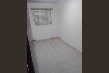 4_photo/94ce5f99e7.09604b2c146ebc17-ATLAS-b38cd19f-4274-4e05-b6f8-c95010fef4be.jpg de casa à venda com 3 quartos, 170m² em Jardim Frizzo, Guarulhos