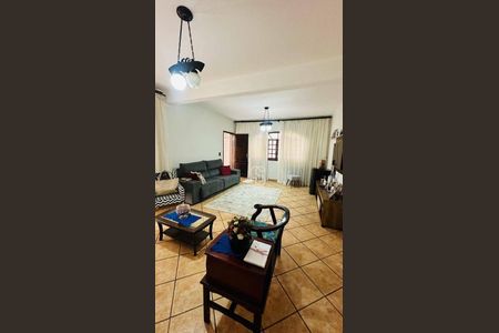 26_photo/94ce5f9a05.2d782e9ced6b4695-ATLAS-d9ab8865-c4c8-42d8-a5f5-50ffc4678493.jpg de casa à venda com 3 quartos, 198m² em Vila Venditti, Guarulhos