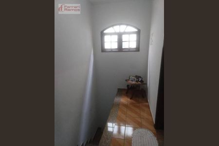 10_photo/94ce5f9a05.2d782e9ced6b4695-ATLAS-da7ccafa-5fbd-4615-bd8e-362b15c44cfa.jpg de casa à venda com 3 quartos, 272m² em Vila Venditti, Guarulhos