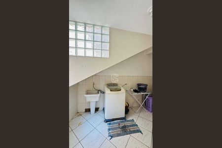 14_photo/94ce5f9a05.2d782e9ced6b4695-ATLAS-e7d6f8ac-3cf6-4cd2-be75-11cab108ec52.jpg de casa à venda com 3 quartos, 198m² em Vila Venditti, Guarulhos