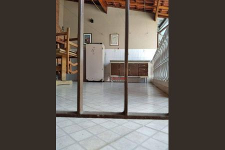 9_photo/94ce5f9a05.7a29e1a7142aa263-ATLAS-4c2bb0d1-a07f-4131-bb1d-4d218655d15a.jpg de casa à venda com 4 quartos, 198m² em Vila Venditti, Guarulhos