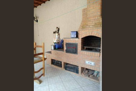 18_photo/94ce5f9a05.7a29e1a7142aa263-ATLAS-91df2975-d9ce-43e2-9f13-e99438b77dd8.jpg de casa à venda com 4 quartos, 198m² em Vila Venditti, Guarulhos