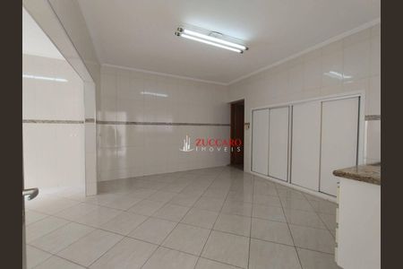 14_photo/94ce5f9a05.d37cd14ee98fd61c-ATLAS-cf896c55-baa5-4b4a-bf33-a0218204602c.jpg de casa à venda com 2 quartos, 109m² em Vila Venditti, Guarulhos