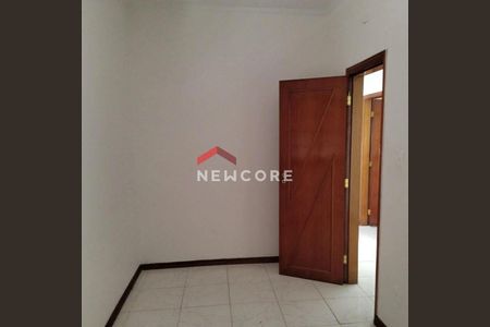 4_photo/94ce5f9a55.014d739fb69e46b1-ATLAS-132349dc-bd97-4101-a337-24a572cd97b9.jpg de casa à venda com 4 quartos, 380m² em Vila Herminia, Guarulhos