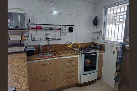 3_photo/94ce5f9a5f.081b0c9daab245fb-ATLAS-1d9d45d6-890e-4236-b9a2-3632c2e0166e.jpg de casa à venda com 4 quartos, 222m² em Vila Herminia, Guarulhos