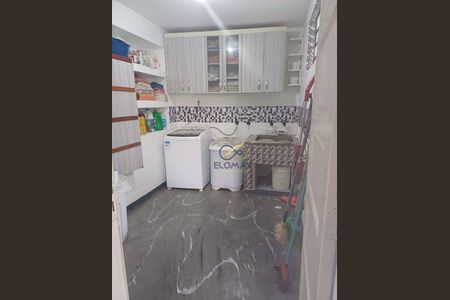 9_photo/94ce5f9a5f.081b0c9daab245fb-ATLAS-60104486-8203-4c6a-beb7-e3d8dffb3c88.jpg de casa à venda com 4 quartos, 222m² em Vila Herminia, Guarulhos