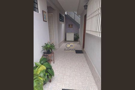 5_photo/94ce5f9a5f.081b0c9daab245fb-ATLAS-e5c3da12-8530-40d0-bf05-be4731fa342c.jpg de casa à venda com 4 quartos, 222m² em Vila Herminia, Guarulhos