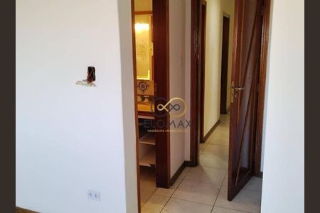 1_photo/94ce5f9ae1.132c8926bb53bcd3-ATLAS-c68f8f4d-db21-4bf8-b19b-01fc2aefdf66.jpg de casa para alugar com 4 quartos, 350m² em Vila Herminia, Guarulhos