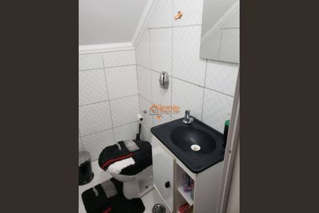 3_photo/94ce5f9c69.6bc6d6e3d41508d6-ATLAS-17d9cfc8-ca08-4d2f-8bed-fe17ba6aca0b.jpg de casa à venda com 2 quartos, 137m² em Vila Herminia, Guarulhos