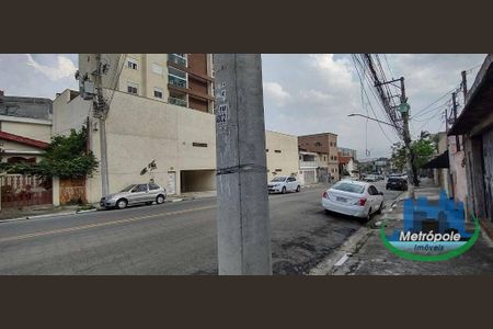 7_photo/94ce5f9df1.e74cd62421776b91-ATLAS-493f4a41-ee20-43e0-a8cf-65e8db3569e9.jpg de casa à venda com 3 quartos, 203m² em Jardim Munhoz, Guarulhos