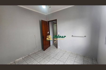 9_photo/94ce5f9e09.ae0bfc5a843d323b-ATLAS-8bcf7857-b268-46db-9ad3-9852c1778e9a.jpg de casa para alugar com 2 quartos, 90m² em Jardim Munhoz, Guarulhos