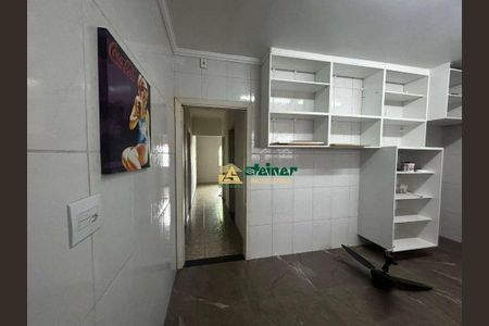 7_photo/94ce5f9e09.fe3a7304baed6989-ATLAS-47c063a2-7c5f-4df2-842d-6d69ec2b7d94.jpg de casa para alugar com 3 quartos, 120m² em Jardim Munhoz, Guarulhos