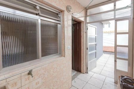 26_photo/94ce5f9e19.e182d30f96765f76-ATLAS-6da06d50-16f9-4972-9c1a-cbbc9a421122.jpg de casa para alugar com 2 quartos, 90m² em Jardim Munhoz, Guarulhos