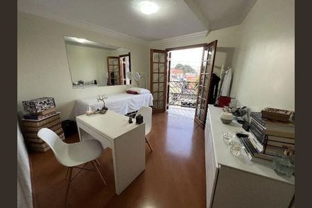 3_photo/94ce5f9e51.c73b78bac5a2f3b6-ATLAS-5bb7d2f1-2a70-4054-8fa0-4e3fee58029f.jpg de casa à venda com 3 quartos, 236m² em Vila Clotilde, Guarulhos