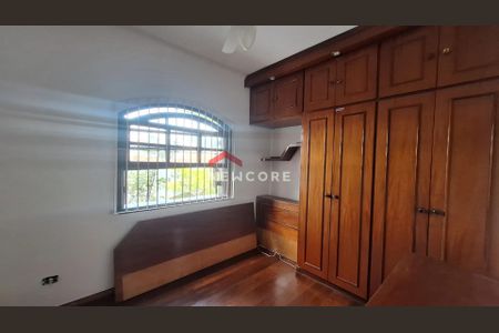 2_photo/94ce5f9f55.93b8fa184532727f-ATLAS-04912921-e3a9-42b0-823c-4e251fafbca2.jpg de casa de condomínio à venda com 4 quartos, 168m² em Vila Adelaide Perella, Guarulhos