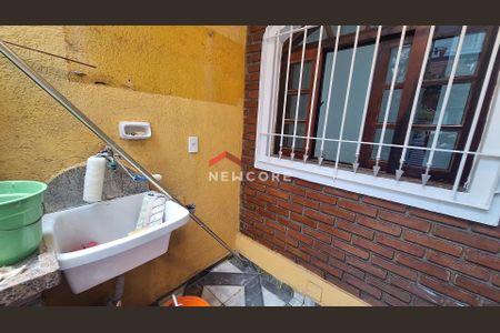 4_photo/94ce5f9f55.93b8fa184532727f-ATLAS-1bd6e5b0-223f-4e88-b81d-84117d9f459e.jpg de casa de condomínio à venda com 4 quartos, 168m² em Vila Adelaide Perella, Guarulhos