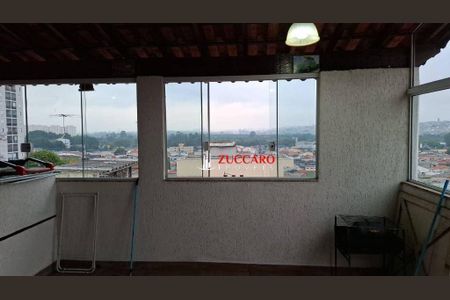 4_photo/94ce5f9f83.ffa9ed333f84fd5c-ATLAS-497807f1-eba1-4dd4-a79e-ca3b2509bd37.jpg de casa à venda com 3 quartos, 160m² em Vila Miss Velta, Guarulhos