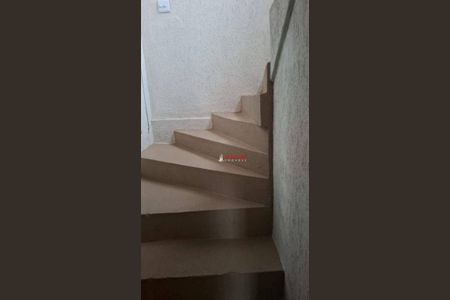 10_photo/94ce5f9f83.ffa9ed333f84fd5c-ATLAS-7912acf8-9779-4ead-ace4-79d2fa921ede.jpg de casa à venda com 3 quartos, 160m² em Vila Miss Velta, Guarulhos