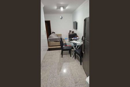 5_photo/94ce5f9f83.ffa9ed333f84fd5c-ATLAS-db71a7fb-27be-4c2b-b692-42e3fa8c96da.jpg de casa à venda com 3 quartos, 160m² em Vila Miss Velta, Guarulhos