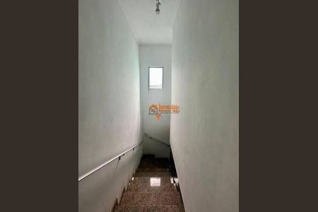 2_photo/94ce5fa08f.ceff8192393c33de-ATLAS-0a0ce8c5-ef9a-4523-9dfd-96fc68fc072c.jpg de casa à venda com 5 quartos, 150m² em Vila Zamataro, Guarulhos