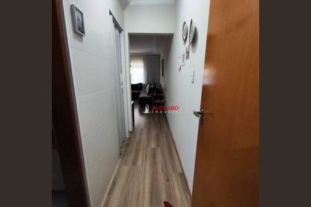 6_photo/94ce5fa185.82d60d4a6b7f5d9d-ATLAS-216f601a-249e-4d9e-a90f-3d8ee015d6c6.jpg de casa à venda com 4 quartos, 224m² em Vila Adelaide Perella, Guarulhos