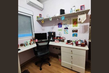 7_photo/94ce5fa185.82d60d4a6b7f5d9d-ATLAS-219406e2-c7a8-40da-bc17-ca3c73ed846f.jpg de casa à venda com 4 quartos, 224m² em Vila Adelaide Perella, Guarulhos