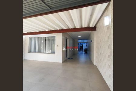 9_photo/94ce5fa185.82d60d4a6b7f5d9d-ATLAS-35cc51ec-23bc-48ce-a09d-b0bdfd9aefc4.jpg de casa à venda com 4 quartos, 224m² em Vila Adelaide Perella, Guarulhos