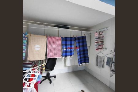 11_photo/94ce5fa185.82d60d4a6b7f5d9d-ATLAS-4ba4420b-948f-4147-8481-e077991a5033.jpg de casa à venda com 4 quartos, 224m² em Vila Adelaide Perella, Guarulhos