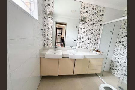 9_photo/94ce5fa1cd.6503c9a26fc444c7-ATLAS-3b97ff49-e139-4b61-a716-c0bba15e113d.jpg de casa à venda com 4 quartos, 315m² em Ponte Grande, Guarulhos