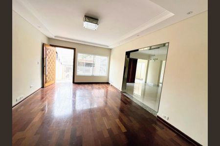 11_photo/94ce5fa1cd.6503c9a26fc444c7-ATLAS-52f8734d-0dac-4525-a511-1cc9895cb9ef.jpg de casa à venda com 4 quartos, 315m² em Ponte Grande, Guarulhos