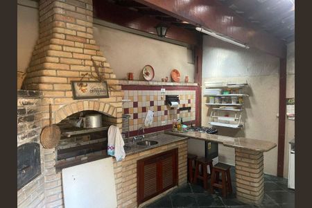 2_photo/94ce5fa3b3.9445d083dc68a5ac-ATLAS-2c5fd8a7-4f28-45e7-9f95-6446c93a2a00.jpg de casa à venda com 3 quartos, 179m² em Vila Adelaide Perella, Guarulhos