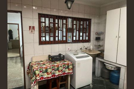 8_photo/94ce5fa3b3.9445d083dc68a5ac-ATLAS-aedaf466-8044-4cb9-a787-71728bfcd16f.jpg de casa à venda com 3 quartos, 179m² em Vila Adelaide Perella, Guarulhos
