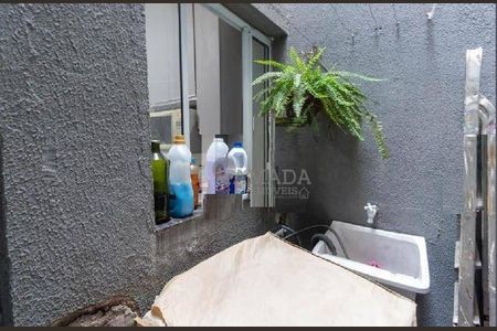 11_photo/94ce5fada5.755d04657d458f82-ATLAS-d77a18dd-1683-43b7-a2c2-204de0b5ffce.jpg de casa à venda com 2 quartos, 50m² em Jardim Jaú (Zona Leste), São Paulo