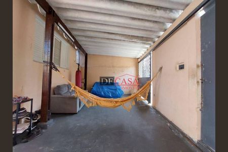 7_photo/94ce5fb0b3.70d34e1d457a0501-ATLAS-54fd1aeb-d319-4b2d-974a-b5bc84a341f8.jpg de casa à venda com 2 quartos, 100m² em Vila Mesquita, São Paulo