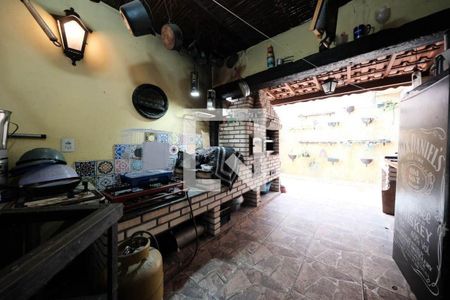 41_photo/94ce5fc831.6b2453e70642c87c-ATLAS-6163e230-caad-46b7-bb68-82d363b2c199.jpg de casa à venda com 8 quartos, 300m² em Jardim Piratininga, São Paulo