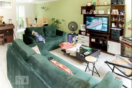 2_photo/94ce5fc9ef.491a58713d1e5de3-ATLAS-db355864-cdb9-4e0d-9626-23638f4ca59c.jpg de casa à venda com 3 quartos, 101m² em Vila Londrina, São Paulo