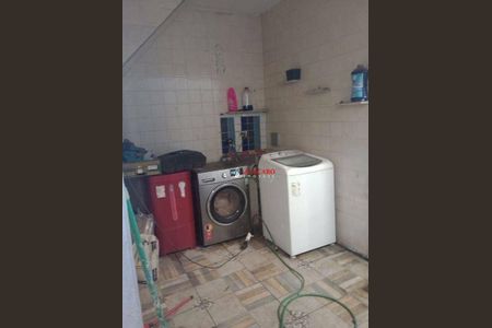 5_photo/94ce5ff6ef.131d87c0b9c2981f-ATLAS-5d91299d-1ca2-4ddc-bb7a-af033ded52a2.jpg de casa à venda com 2 quartos, 141m² em Jardim Santa Francisca, Guarulhos