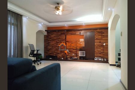 2_photo/94ce5ff6ef.ceff8192393c33de-ATLAS-ce8841b8-5f6c-4e67-98ca-4705ad6ba09f.jpg de casa para alugar com 4 quartos, 190m² em Jardim Santa Francisca, Guarulhos