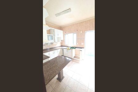 21_photo/94ce5ff7f3.94bf7f644d6e418f-ATLAS-b6eeb84d-6b4e-4dd9-ab36-8f4ac4edeeea.jpg de casa para alugar com 3 quartos, 149m² em Jardim Santa Francisca, Guarulhos