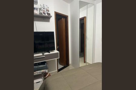 3_photo/94ce604f95.ceff8192393c33de-ATLAS-75073276-e94f-4aae-a7e6-b4ec84c97db2.jpg de casa à venda com 2 quartos, 72m² em Parque Cisper, São Paulo