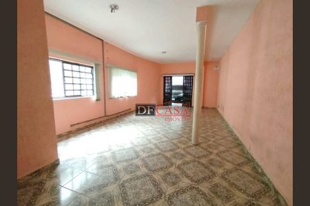 2_photo/94ce60518f.e1d2c46bde3eb79c-ATLAS-8ff42045-32f1-43d7-b5c7-d7ad4d3cc764.jpg de casa à venda com 3 quartos, 267m² em Jardim Matarazzo, São Paulo