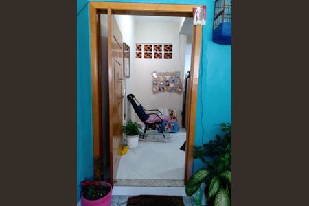 5_photo/94ce618b3f.181df9b8d02e64dd-ATLAS-6f9897b6-6684-46ed-a7e2-ada625773f0b.jpg de casa à venda com 2 quartos, 120m² em Jardim Arapongas, Guarulhos