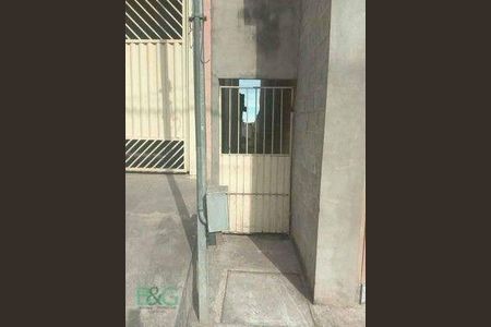 6_photo/94ce6199f9.2d4de8c0d5c905e7-ATLAS-666ccdcb-7944-49bf-ba96-91f1ab6db2ba.jpg de casa à venda com 3 quartos, 250m² em Cumbica, Guarulhos