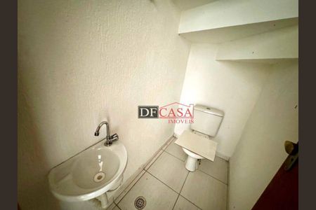 9_photo/94ce61aa7f.c7baea140fc48cda-ATLAS-96c3d1da-66b6-4316-b414-5c4f5cca2fb9.jpg de casa à venda com 2 quartos, 68m² em Vila Paranagua, São Paulo