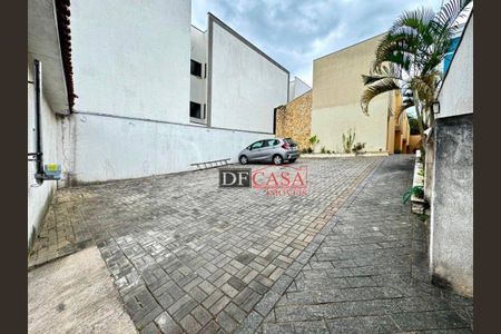 27_photo/94ce61aa7f.c7baea140fc48cda-ATLAS-caa60411-b0bd-4945-bd42-1688af581286.jpg de casa à venda com 2 quartos, 68m² em Vila Paranagua, São Paulo