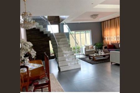 11_photo/94ce61dd55.3714cccd63f8fe2d-ATLAS-14fa2436-c04b-47bb-b5cf-03fae58a1f21.jpg de casa à venda com 3 quartos, 250m² em Parque Uirapuru, Guarulhos