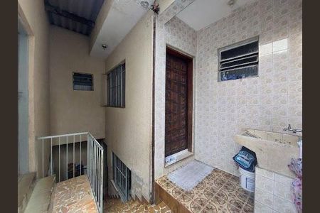 7_photo/94ce61ddf5.ceff8192393c33de-ATLAS-db8cb95e-c089-4352-aecc-b38fe46ba8f2.jpg de casa à venda com 6 quartos, 240m² em Parque Uirapuru, Guarulhos