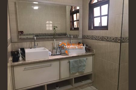 8_photo/94ce61e44d.ceff8192393c33de-ATLAS-b6184271-484d-4c44-b8db-9db6fd53d75f.jpg de casa à venda com 2 quartos, 188m² em Jardim Ottawa, Guarulhos