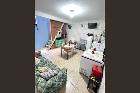 3_photo/94ce61e4e5.edf2212802869f81-ATLAS-5aae2501-a6d3-4e9d-b371-d40ab1fa7e7d.jpg de casa à venda com 3 quartos, 125m² em Jardim Ottawa, Guarulhos